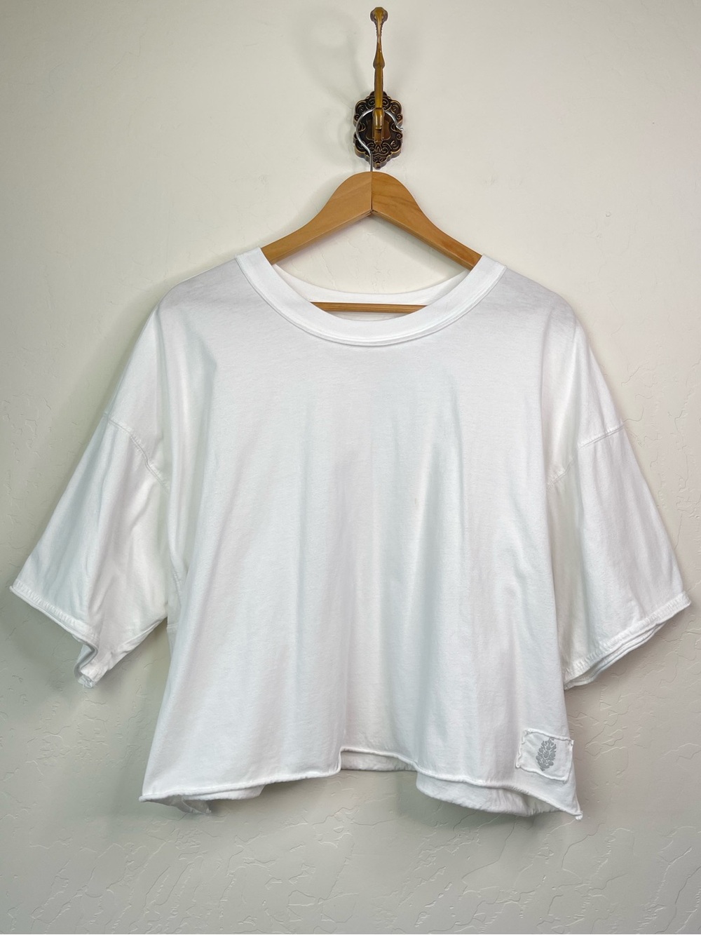 FREE PEOPLE Inspire Boxy Cropped Oversized Short Sleeve White Tee Shirt Size XL - Picture 2 of 16